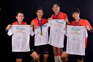 BIB: 42195
                            <button type="button" onclick="openModal(9901387)" class="btn btn-primary btn-sm float-right btn-popup" data-toggle="modal" data-target=".modal-high-quality">
                        <i class="fas fa-shopping-cart"></i> Add to Cart
                    </button>
                                            <button type="button" onclick="isThisMe(9901387, true)" class="btn btn-success btn-sm float-right btn-popup btn-isme hidden" data-toggle="tooltip" data-placement="bottom" title="นี่คือรูปของคุณใช่ไหม คลิกที่นี่เพื่อเอาเข้าอัลบั้ม">
                        <i class="fas fa-plus"></i> Add to album
                    </button>
                    <button type="button" onclick="isThisMe(9901387, false)" class="btn btn-warning btn-sm float-right btn-popup btn-isnotme hidden">
                        <i class="fas fa-ban"></i> Remove from album
                    </button>